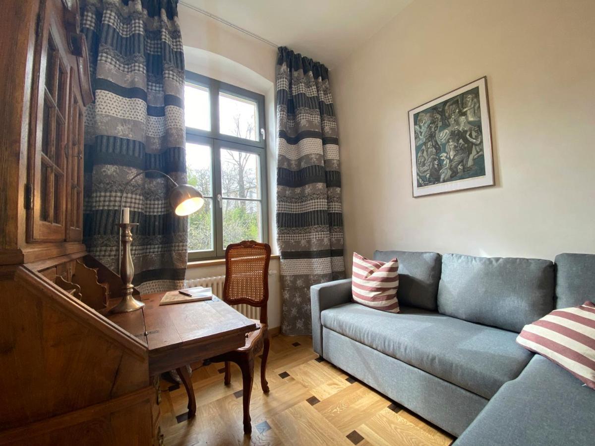 Altes Pfarrhaus Apartment Papstdorf Bagian luar foto