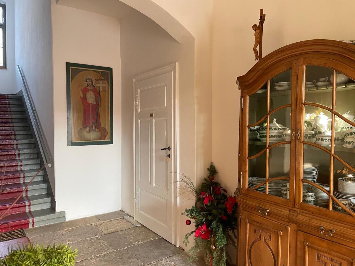 Altes Pfarrhaus Apartment Papstdorf Bagian luar foto