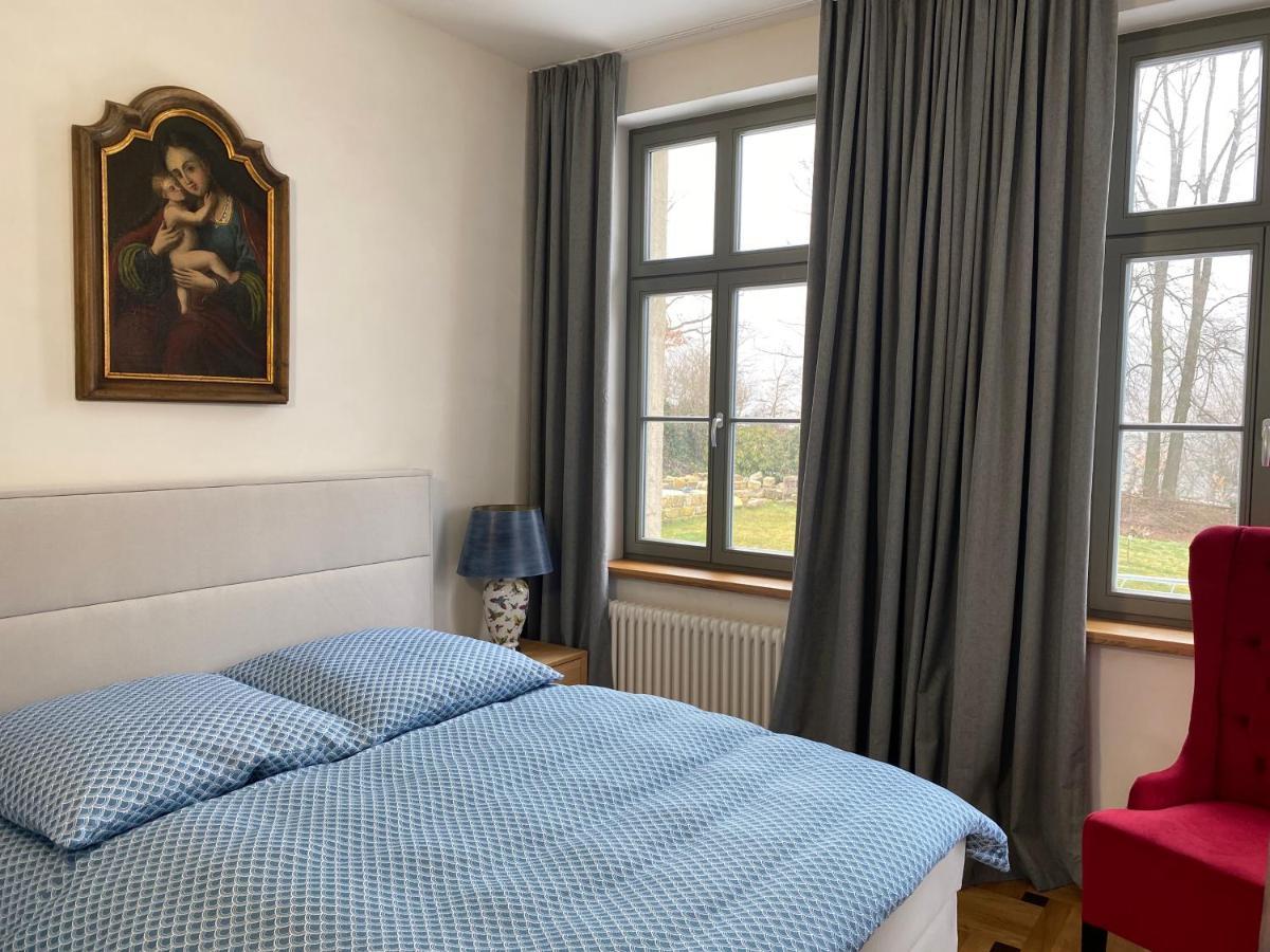 Altes Pfarrhaus Apartment Papstdorf Bagian luar foto